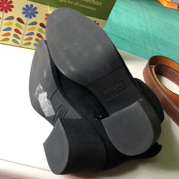 Divided Suede Ankle Boots black - Picture 4 of 4